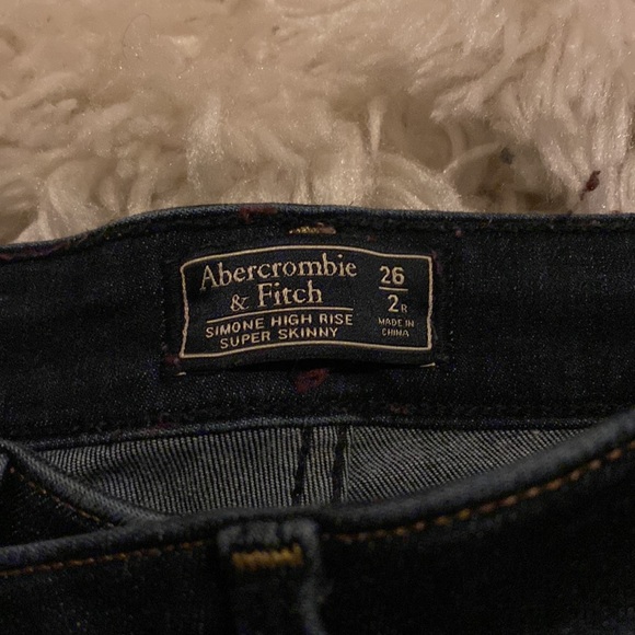 NWOT Abercrombie and Fitch jeans - Picture 3 of 3